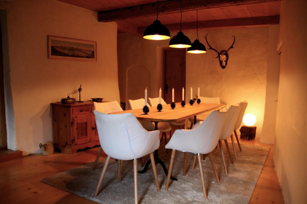 Tgesa Ferrera Villa Schmitten  Oda fotoğraf